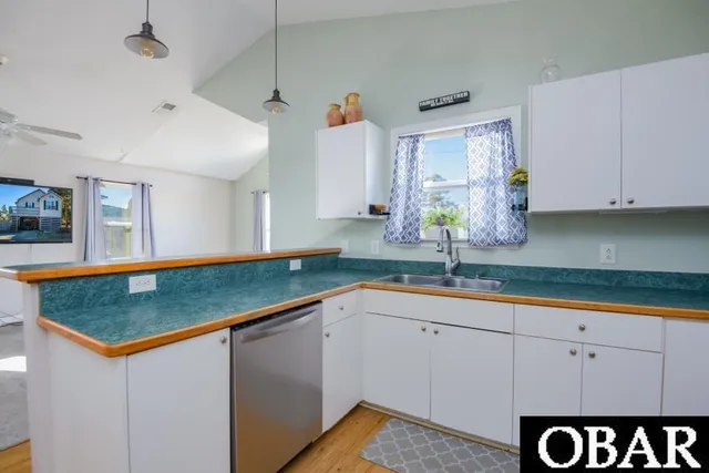 $449,900 | 451 Harbour View Drive, Kill Devil Hills, NC 27948