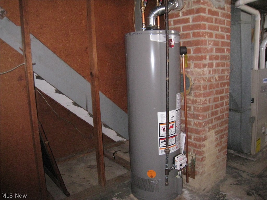 7160 Liberty Road Solon, OH 44139 - Photo 22 of 26 New hot water heater in 2016