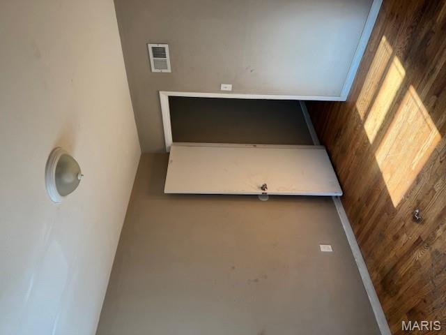 406 Teston Drive St. Louis, MO 63135 - Photo 7 of 9