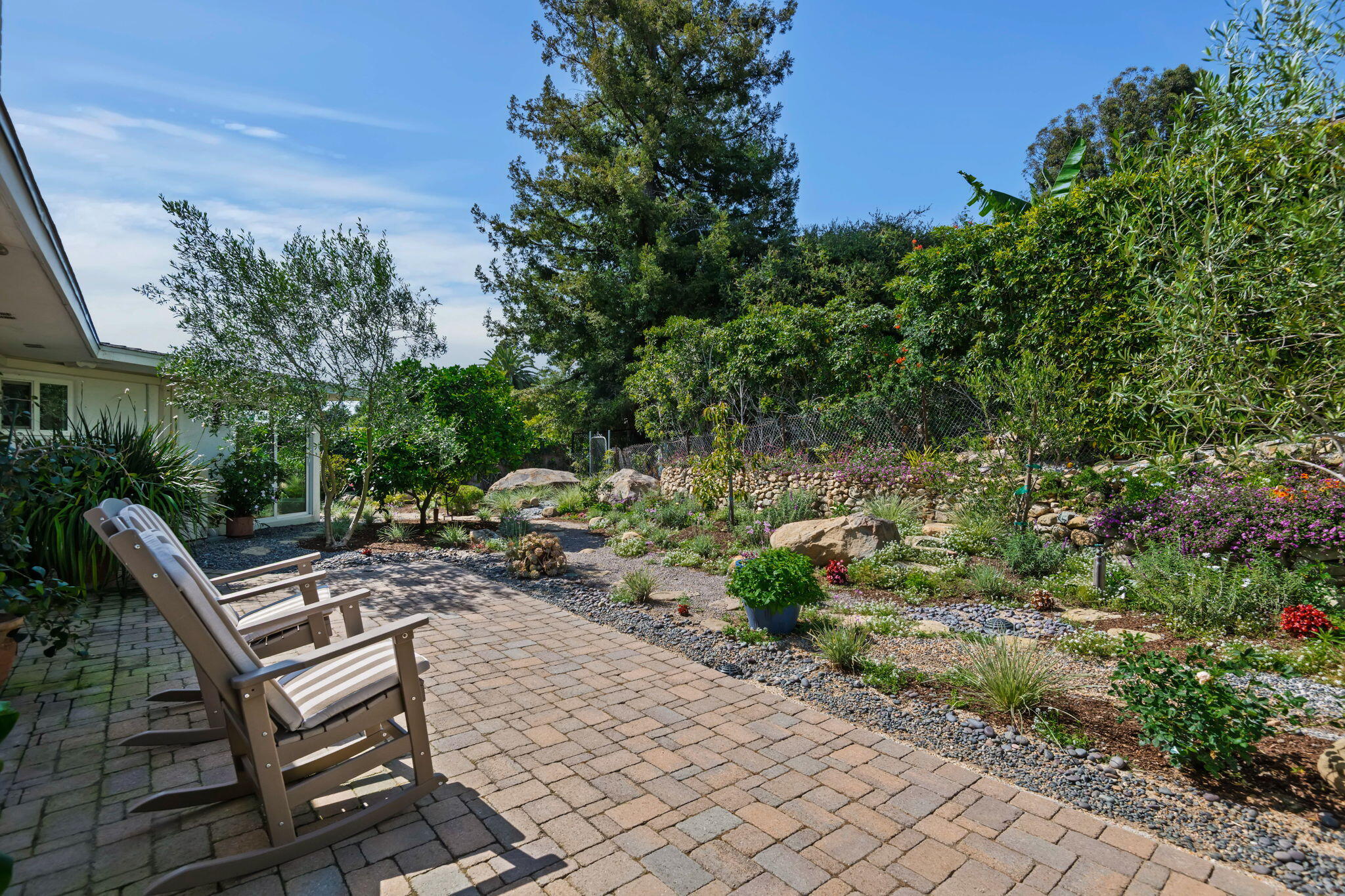 1144 Arbolado Road Santa Barbara, CA 93103 - Photo 36 of 40 34-Back Yard