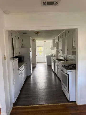 $2,495 | 511 West Odell Street, Austin, TX 78752