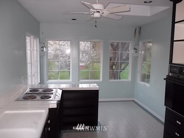 10310 210th Lane Southwest Rochester, WA 98579 - Photo 11 of 25