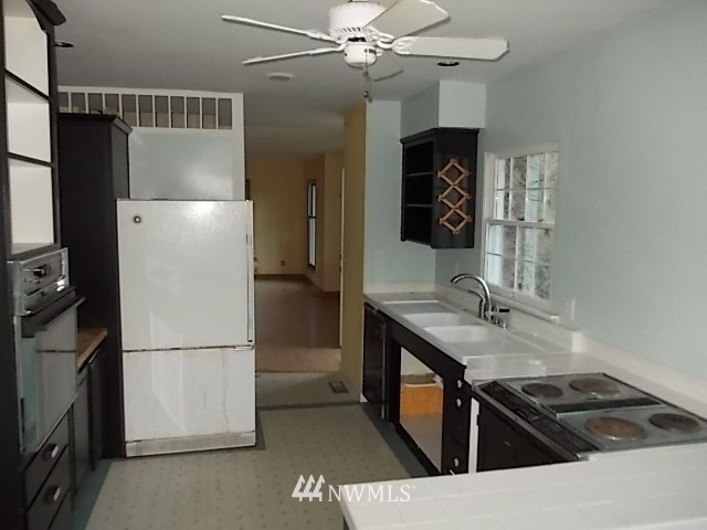 10310 210th Lane Southwest Rochester, WA 98579 - Photo 12 of 25