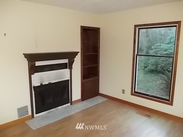 10310 210th Lane Southwest Rochester, WA 98579 - Photo 13 of 25