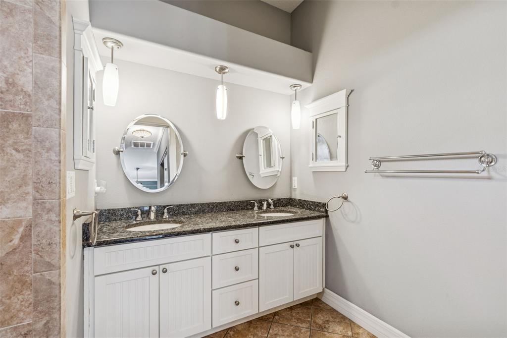 5460 Chestnut Ridge Road Dade City, FL 33523 - Photo 32 of 65