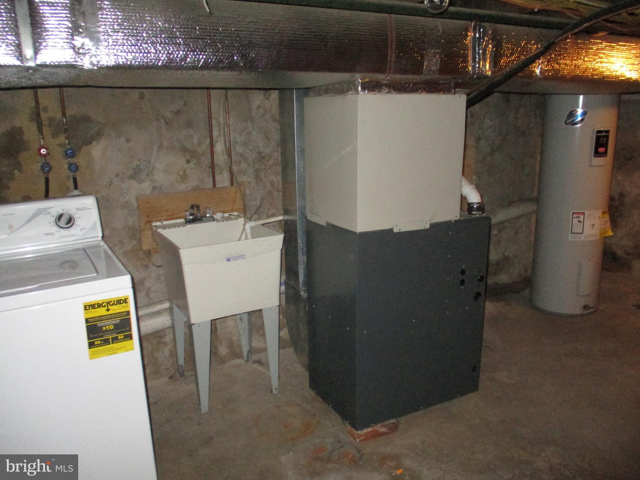 1914 Pierce Street Philadelphia, PA 19145 - Photo 11 of 17 Basement