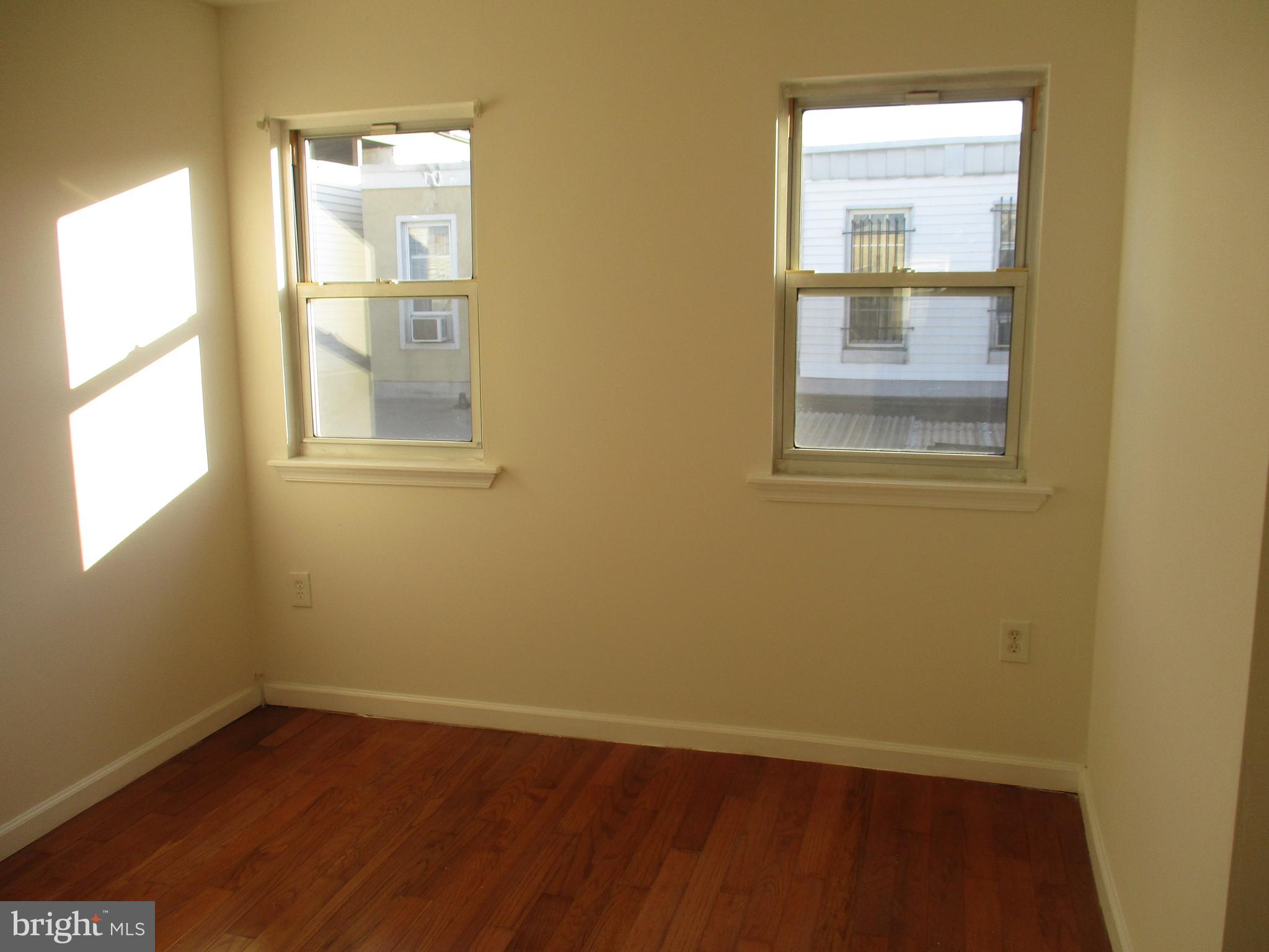 1914 Pierce Street Philadelphia, PA 19145 - Photo 16 of 17 Bedroom #3