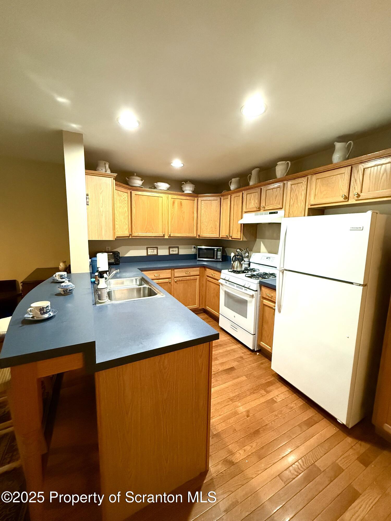 535 Cherry Drive Exeter, PA 18643 - Photo 18 of 41 IMG_0243