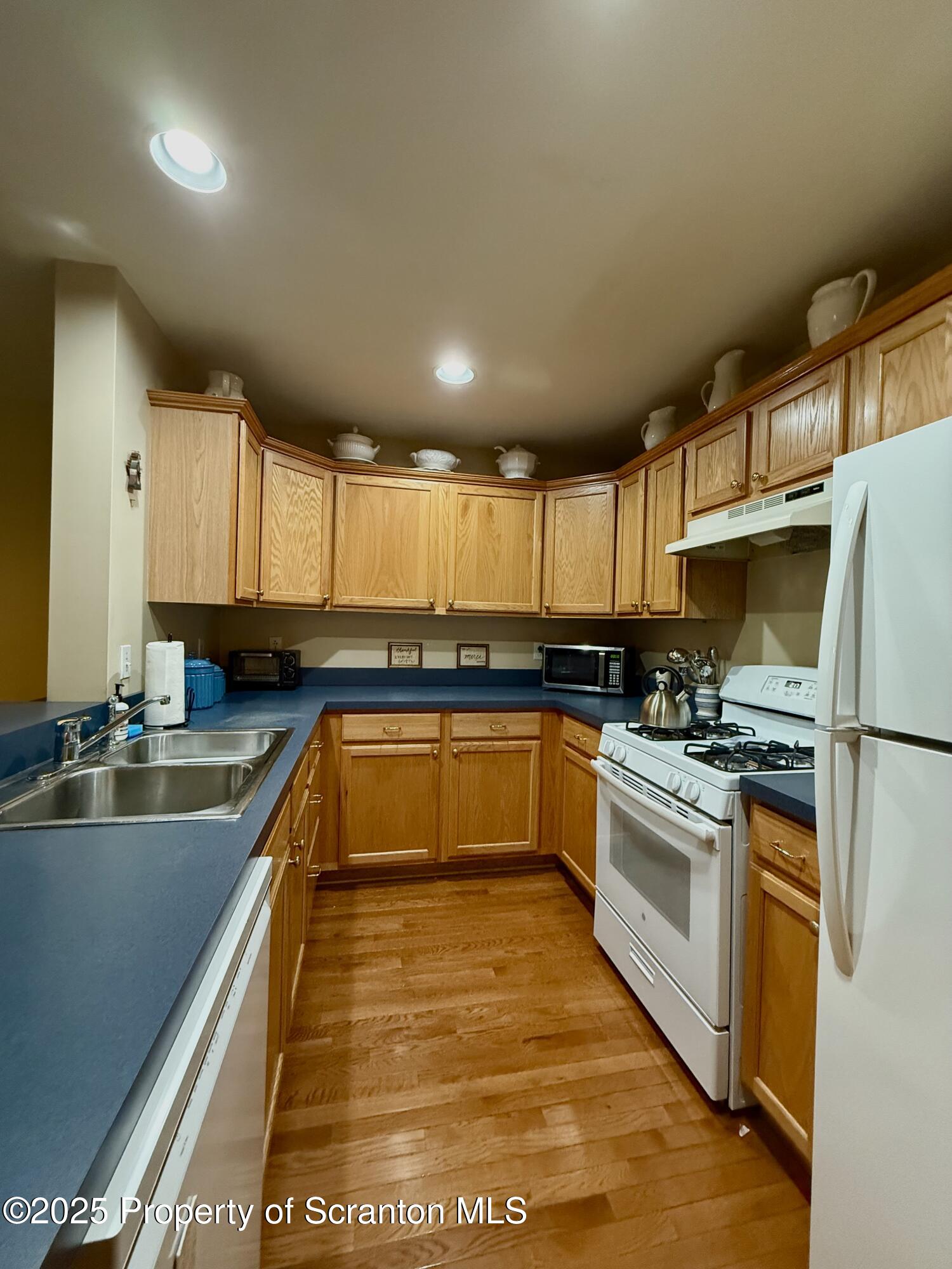 535 Cherry Drive Exeter, PA 18643 - Photo 19 of 41 IMG_0245