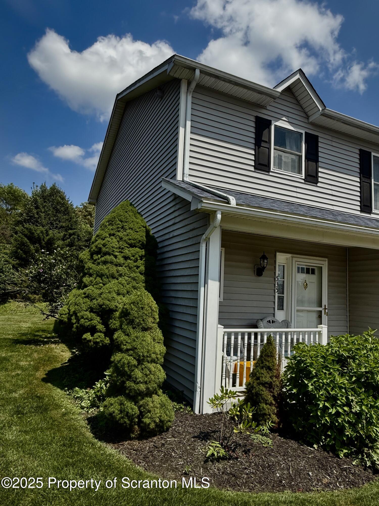 535 Cherry Drive Exeter, PA 18643 - Photo 2 of 41 IMG_0221