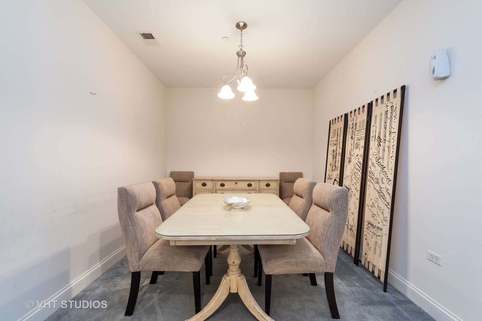 620 McHenry Road, Unit 202 Wheeling, IL 60090 - Photo 7 of 13