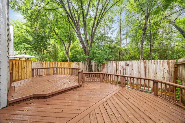 a house view with a outdoor space