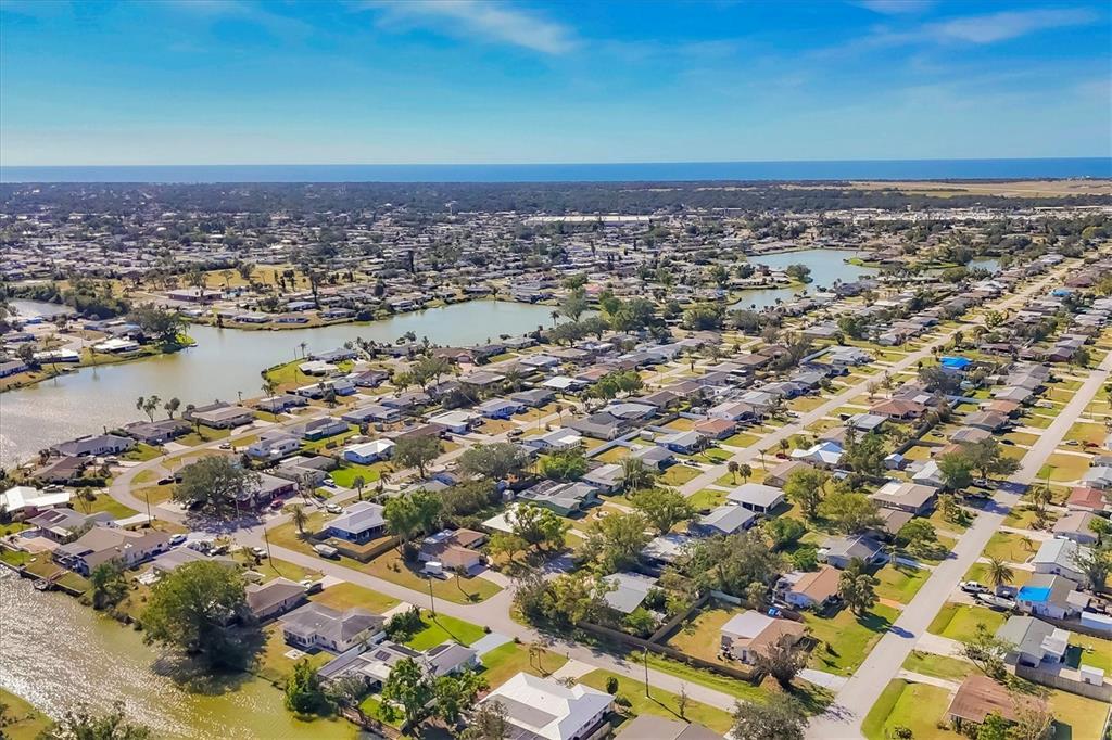 448 Redwood Road Venice, FL 34293 - Photo 34 of 45