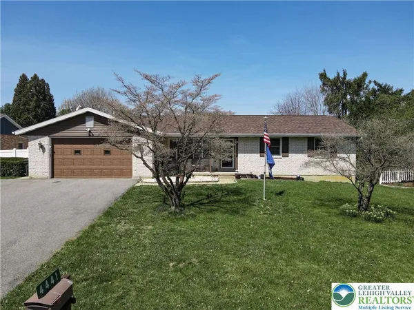$449,900 | 4441 Nicholas Street, Easton, PA 18045