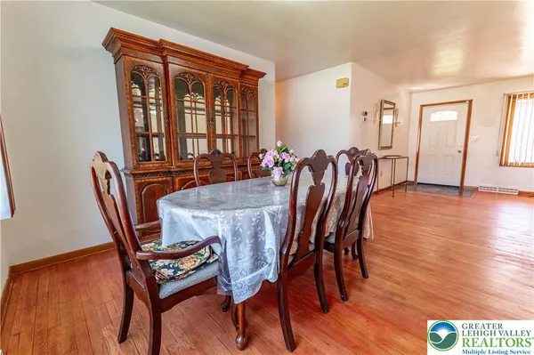 $449,900 | 4441 Nicholas Street, Easton, PA 18045