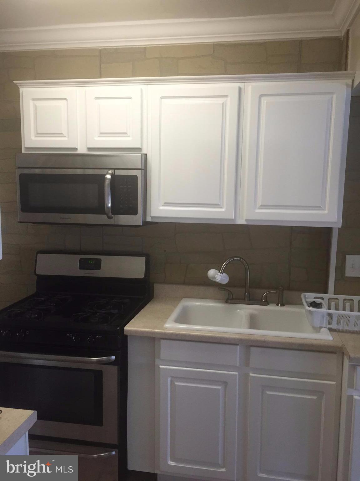 5128 7th Street Northwest Washington, DC 20011 - Photo 5 of 15 Kitchen