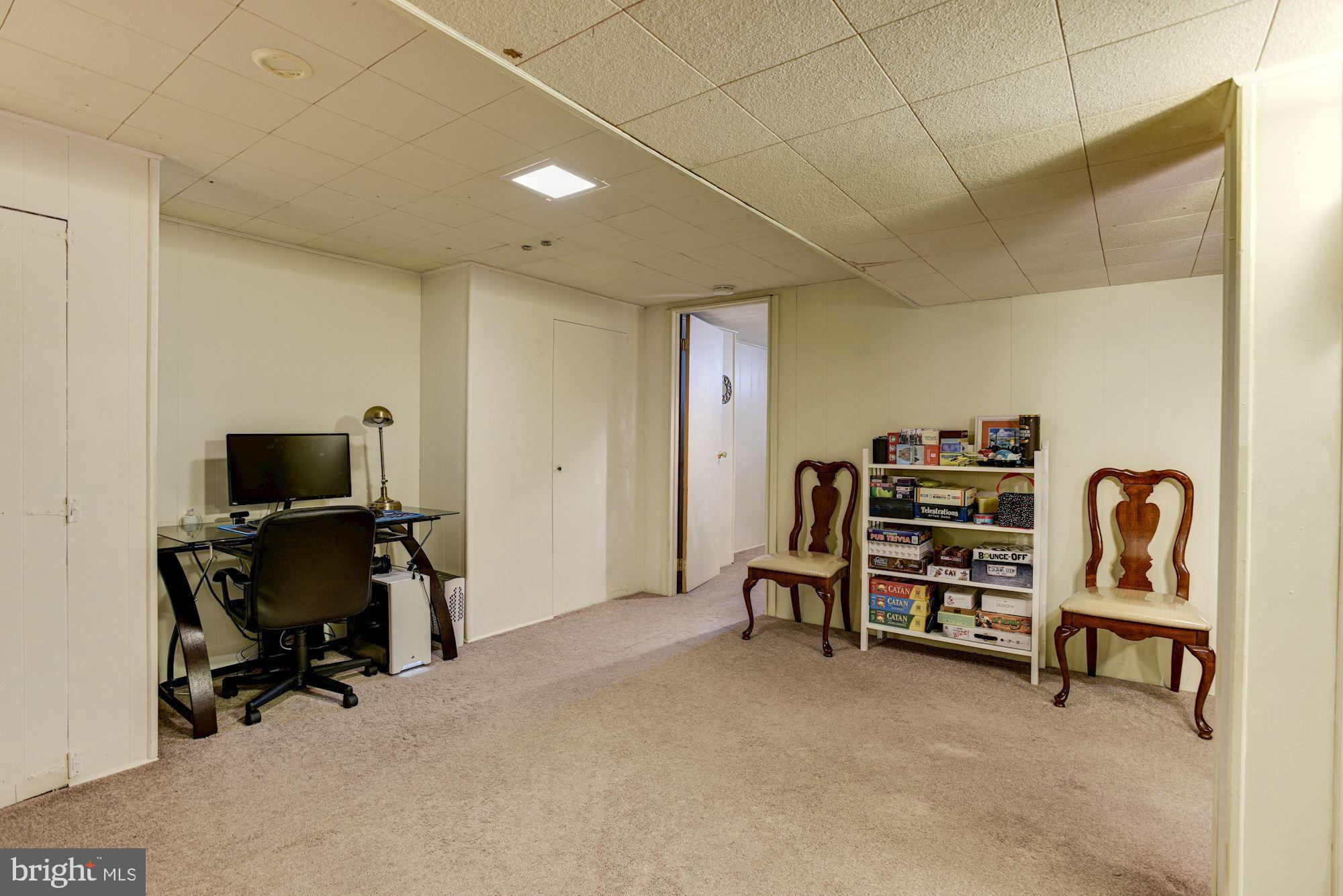 2416 Harwood Road Baltimore, MD 21234 - Photo 21 of 31 Family Room