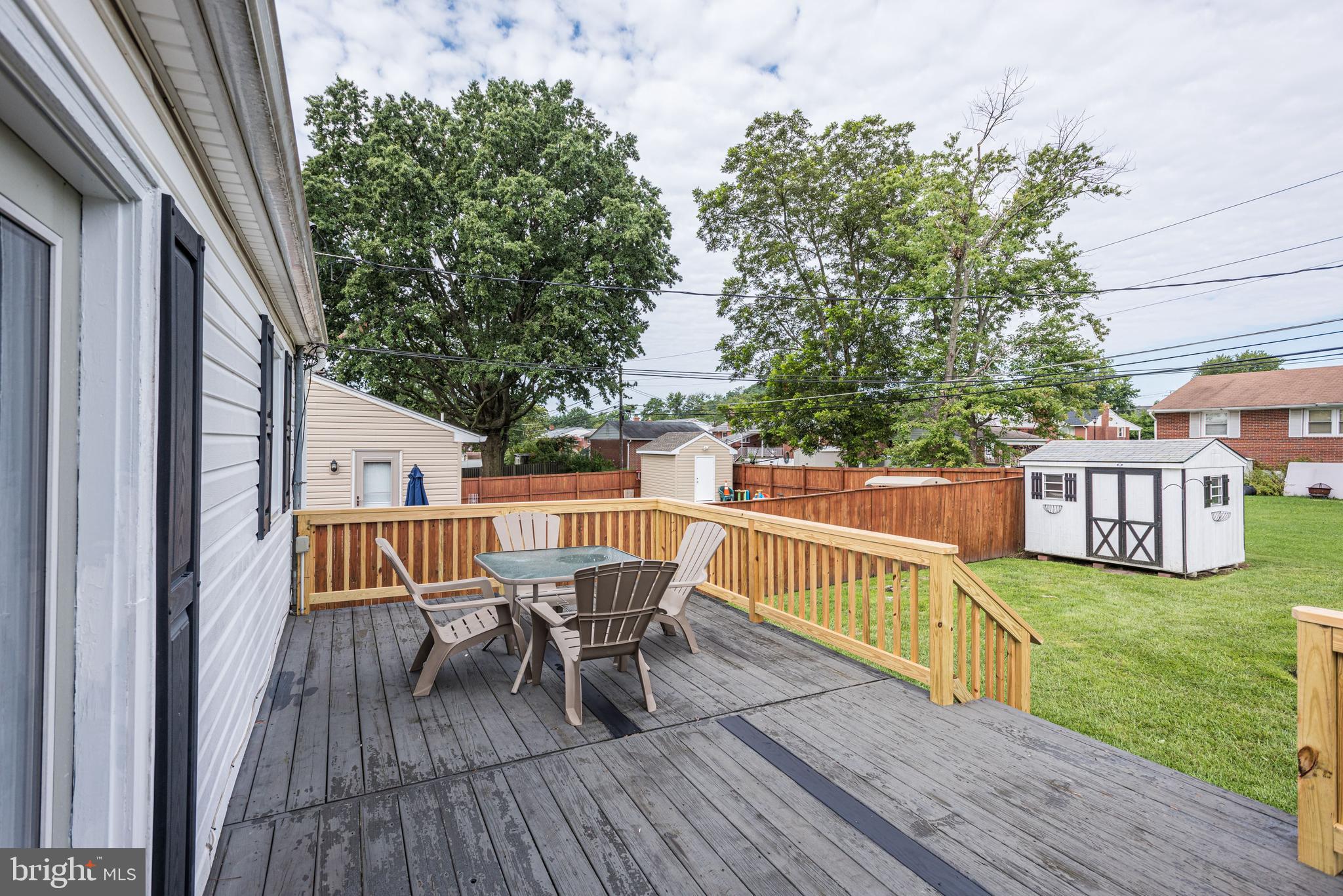2416 Harwood Road Baltimore, MD 21234 - Photo 25 of 31 Deck