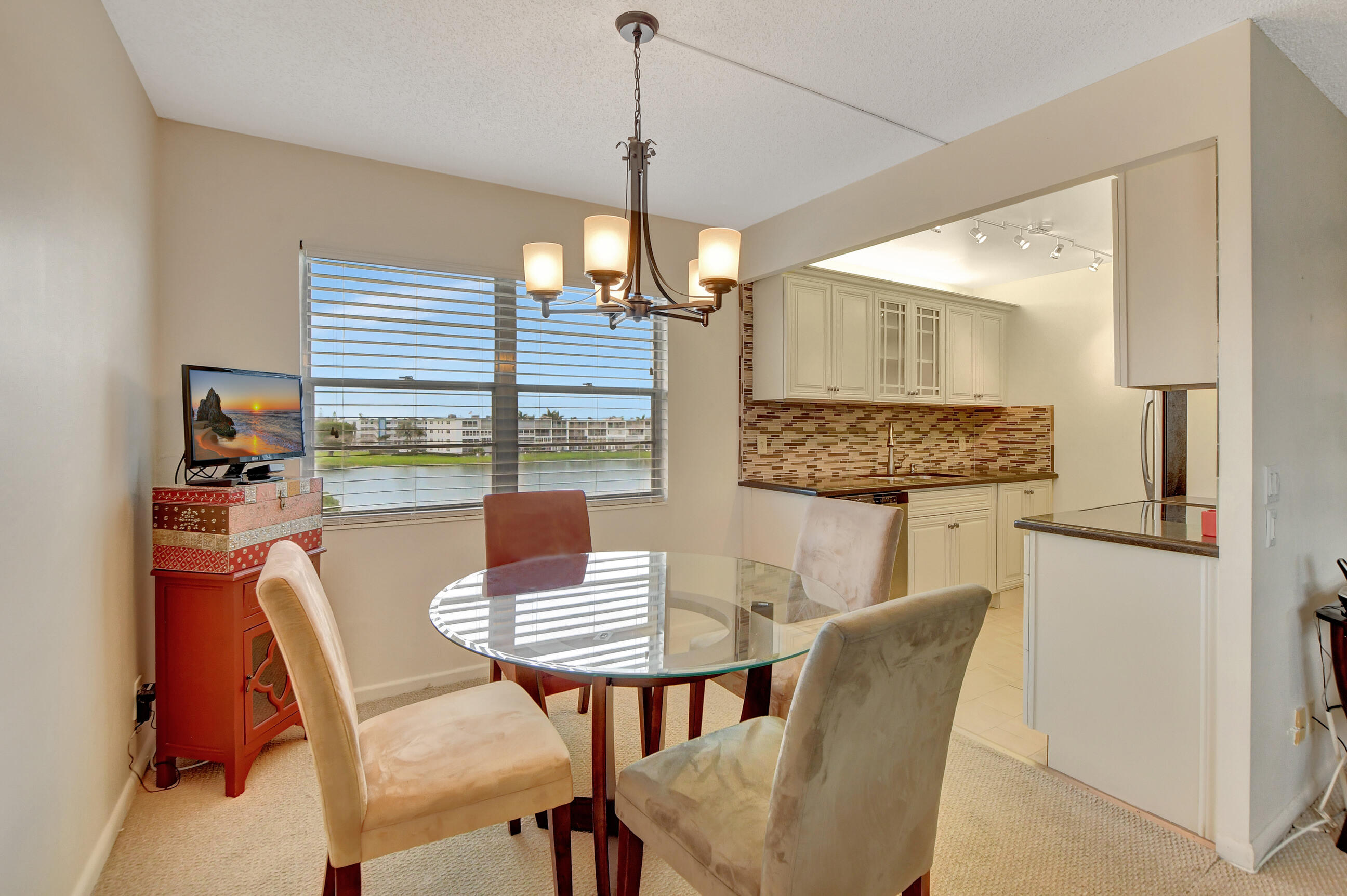 4020 Cornwall East Boca Raton, FL 33434 - Photo 7 of 30 DSC_1026