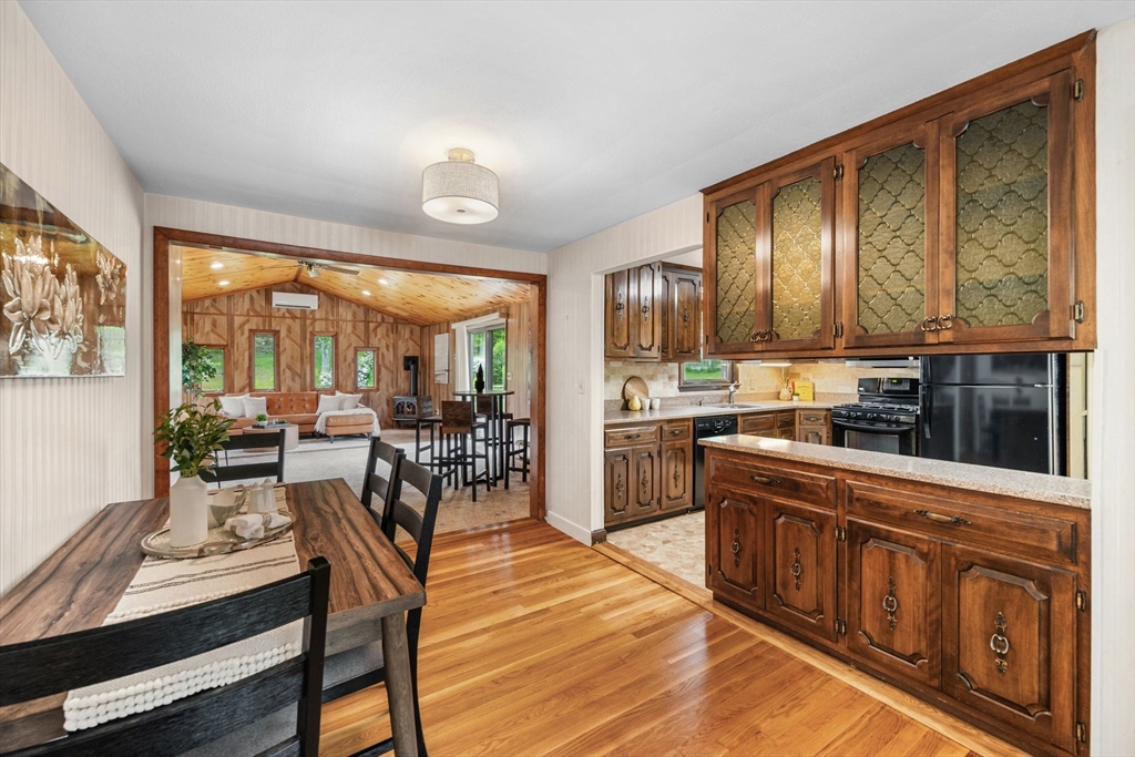 29 Patricia Road Peabody, MA 01960 - Photo 19 of 40