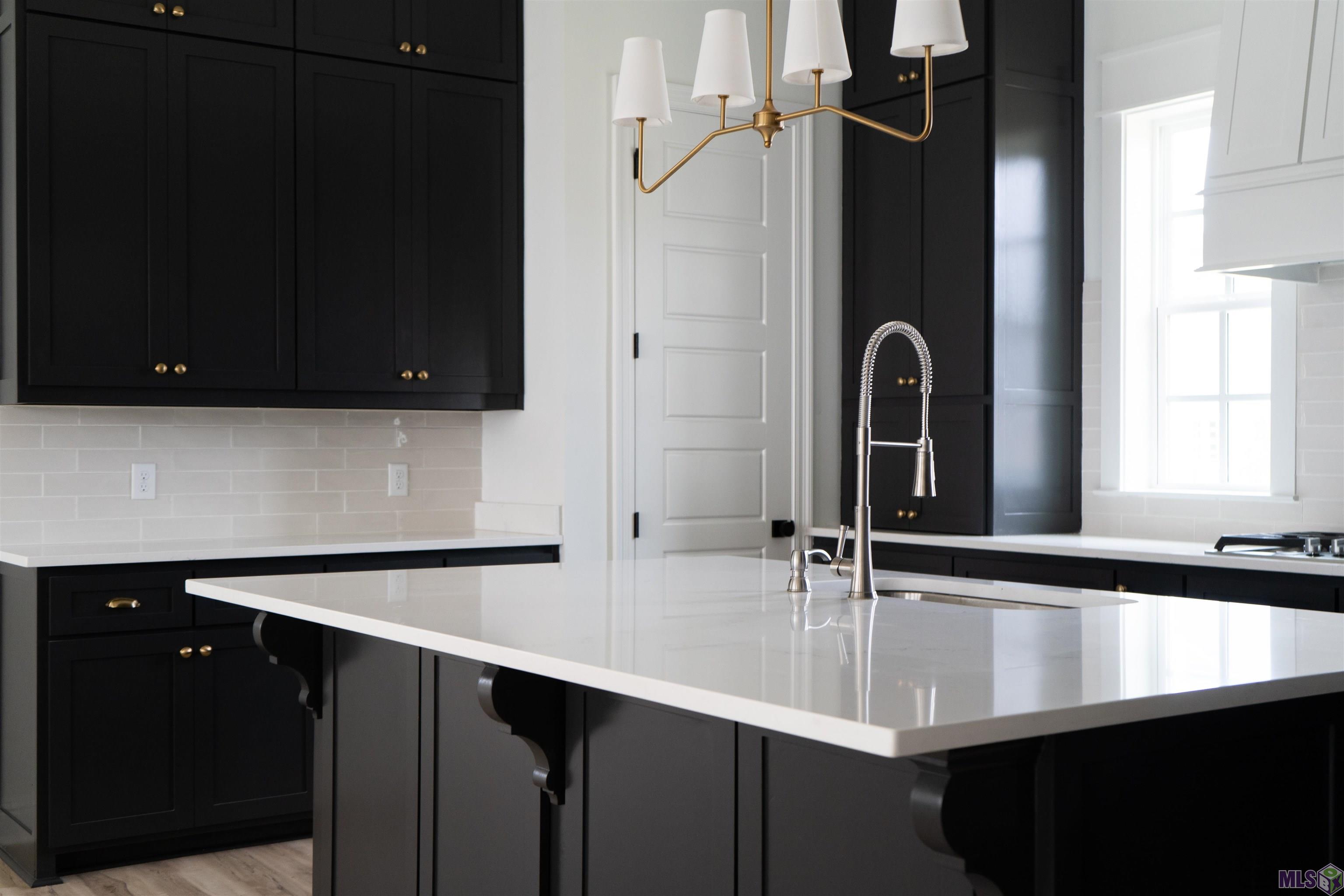 14014 Mullins Way Baton Rouge, LA 70817 - Photo 10 of 34