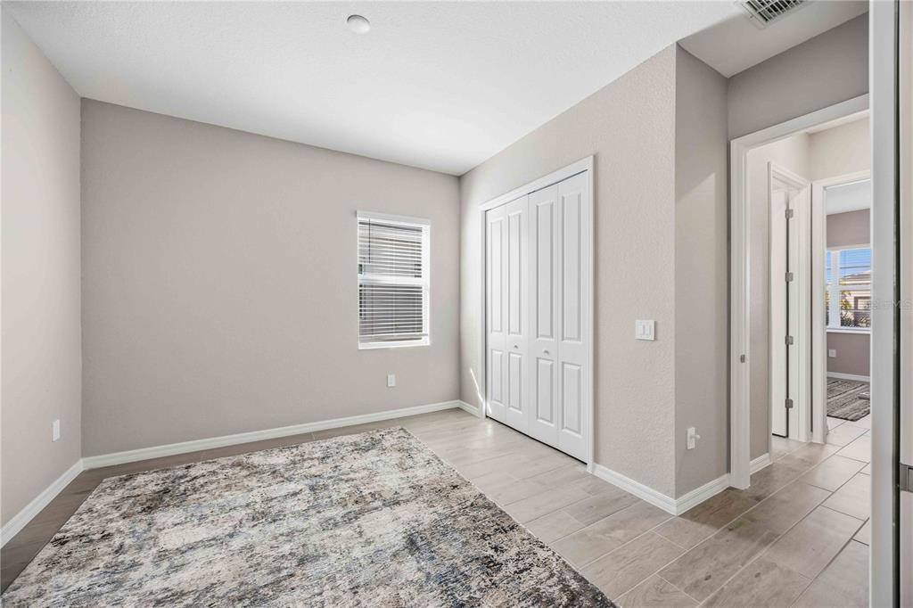 12981 Tulum Loop Venice, FL 34293 - Photo 14 of 32