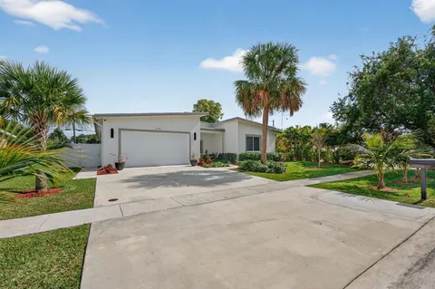$950,000 | 1508 East River Drive, Margate, FL 33063