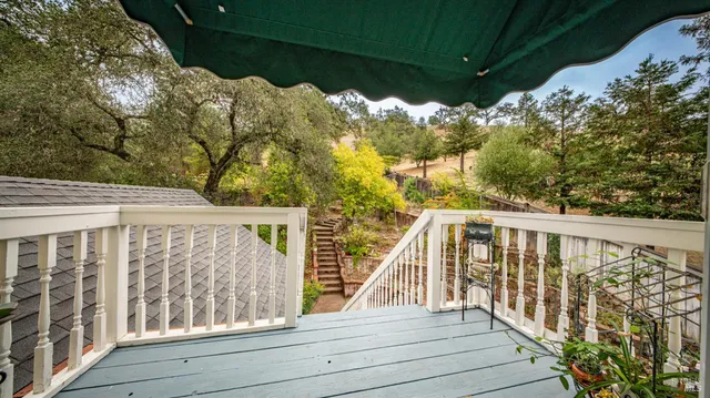 a black and white checkered floor with a black white checkered floor