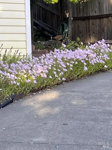 $1,280,000 | 113 Heidi Lane, Cloverdale, CA 95425