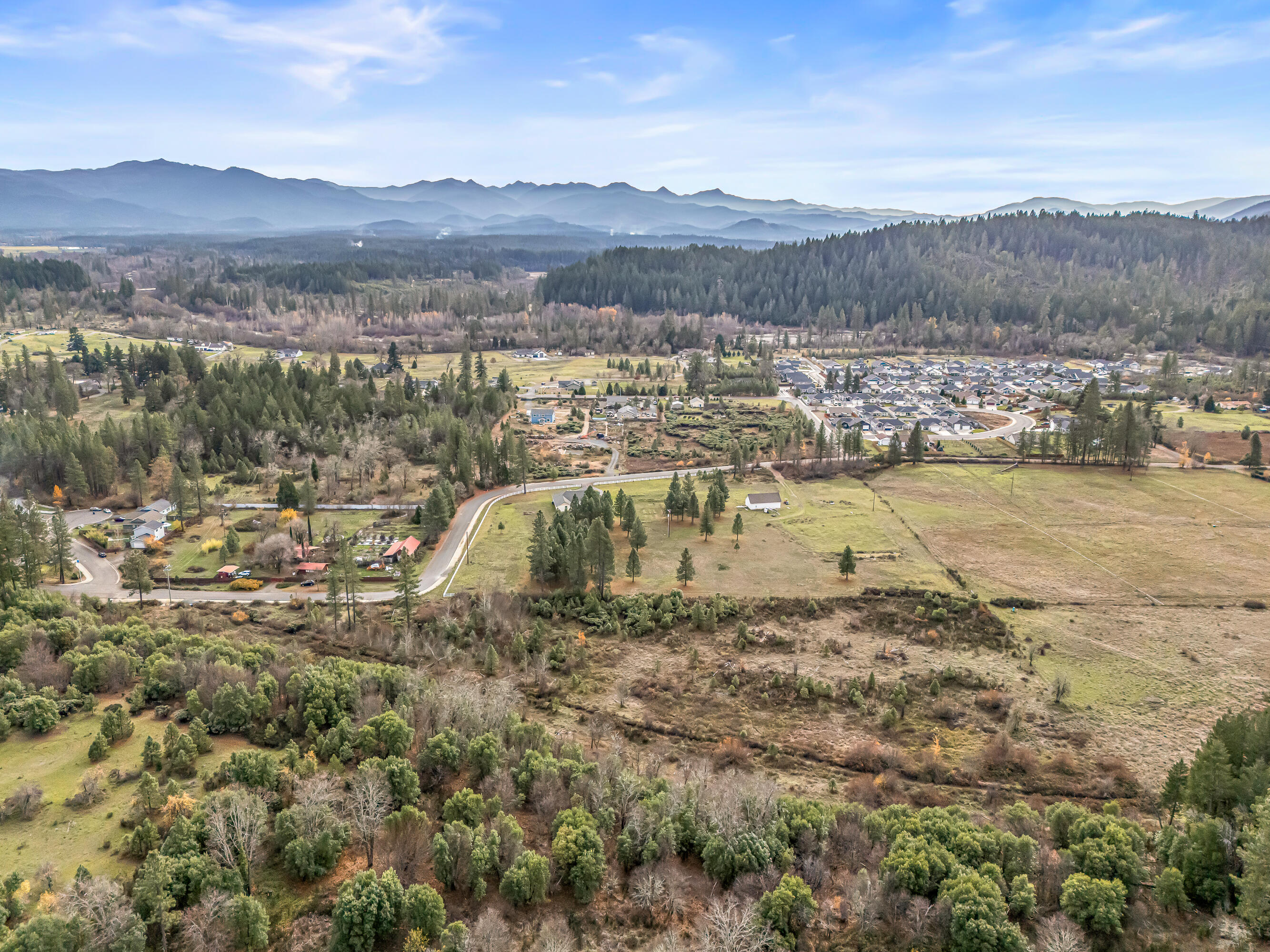 620 West River Street Cave Junction, OR 97523 - Photo 2 of 15 DJI_20251203132336_0040_D