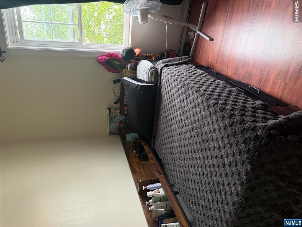 658 Adams Avenue Elizabeth, NJ 07201 - Photo 16 of 23