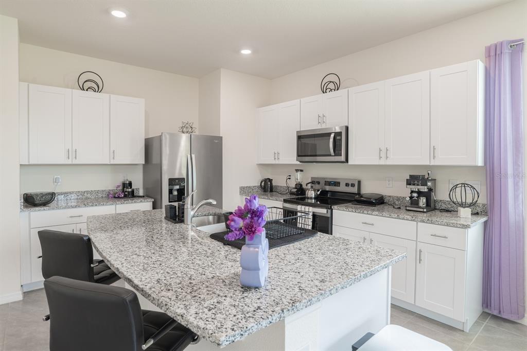 1456 Isleta Loop Kissimmee, FL 34741 - Photo 12 of 57