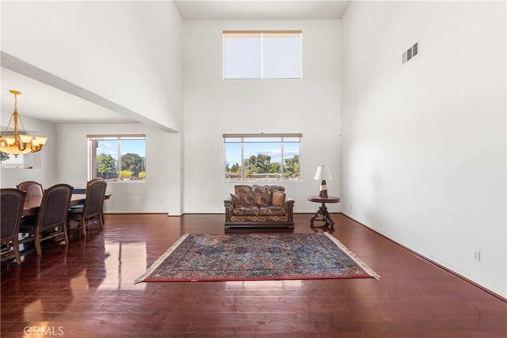 658 East Lago Lindo Road Palmdale, CA 93550 - Photo 14 of 73