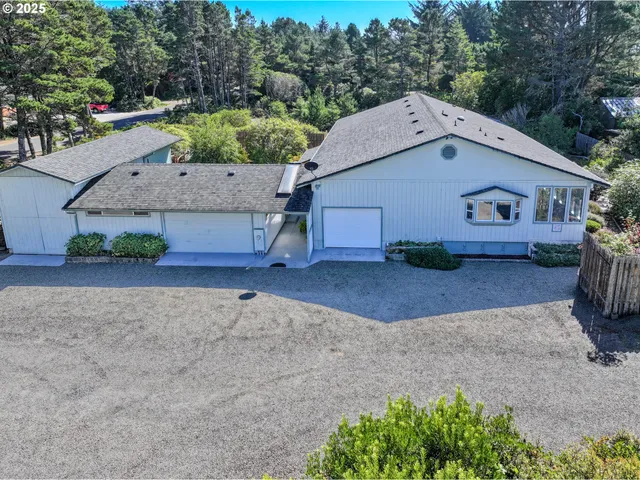 $435,000 | 87830 Terrace View Drive, Florence, OR 97439
