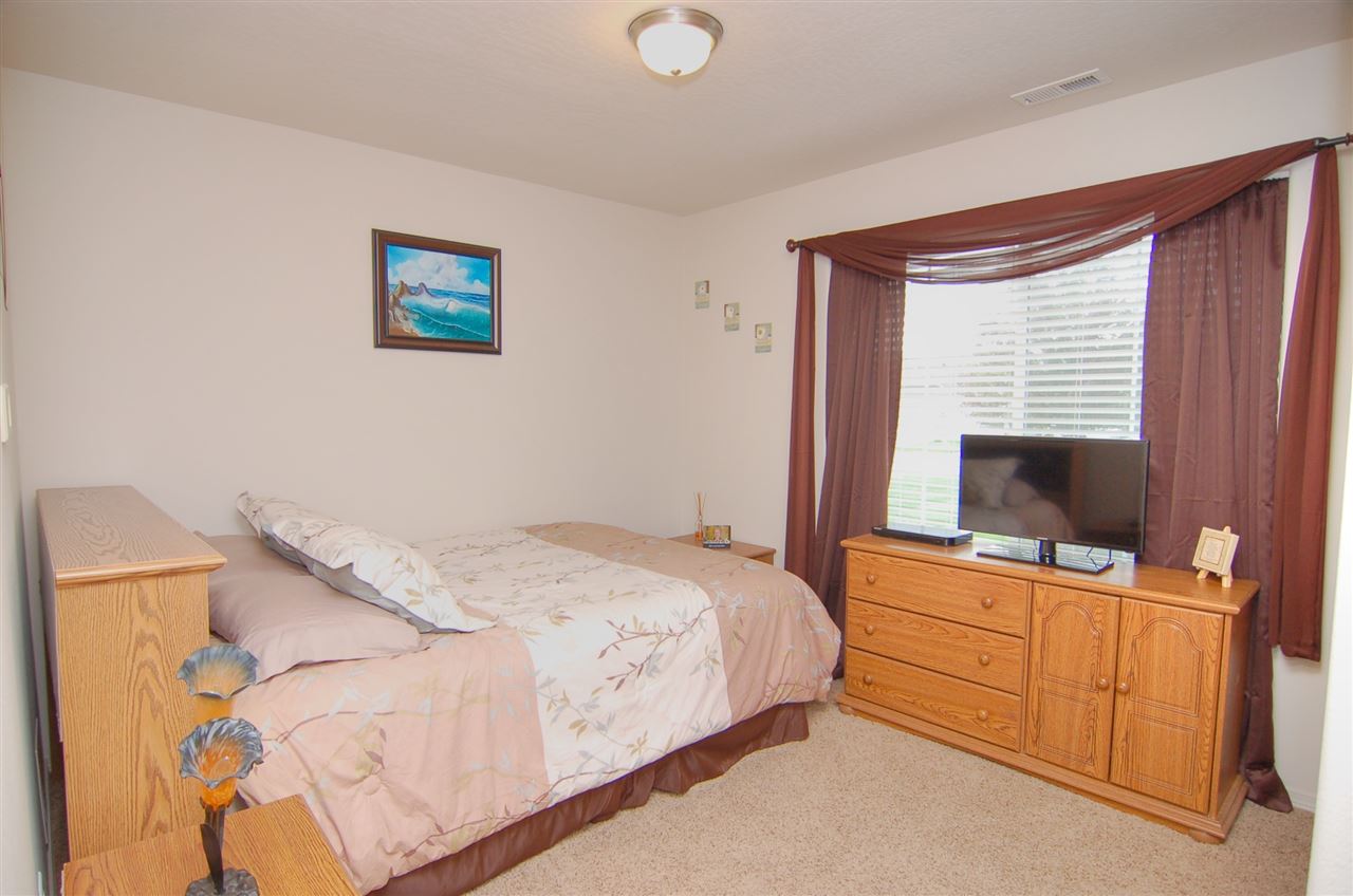 1710 West Tree Lane Spokane, WA 99208 - Photo 12 of 18 Gallery Image 12