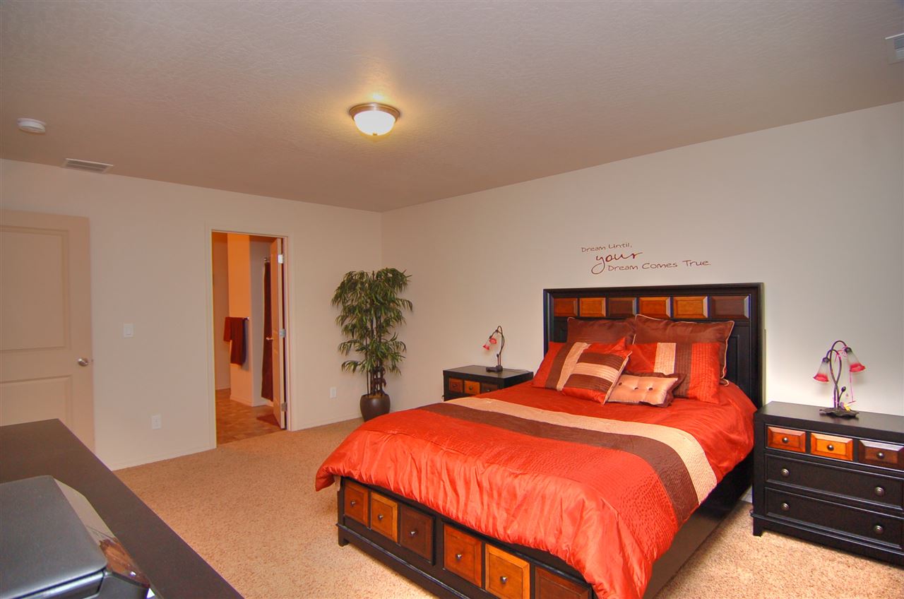 1710 West Tree Lane Spokane, WA 99208 - Photo 7 of 18 Gallery Image 7
