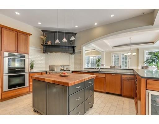 22 Pheasant Trail Weston, MA 02493 - Photo 13 of 28