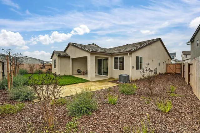 $749,000 | 8183 Lavigne Circle, Elk Grove, CA 95757