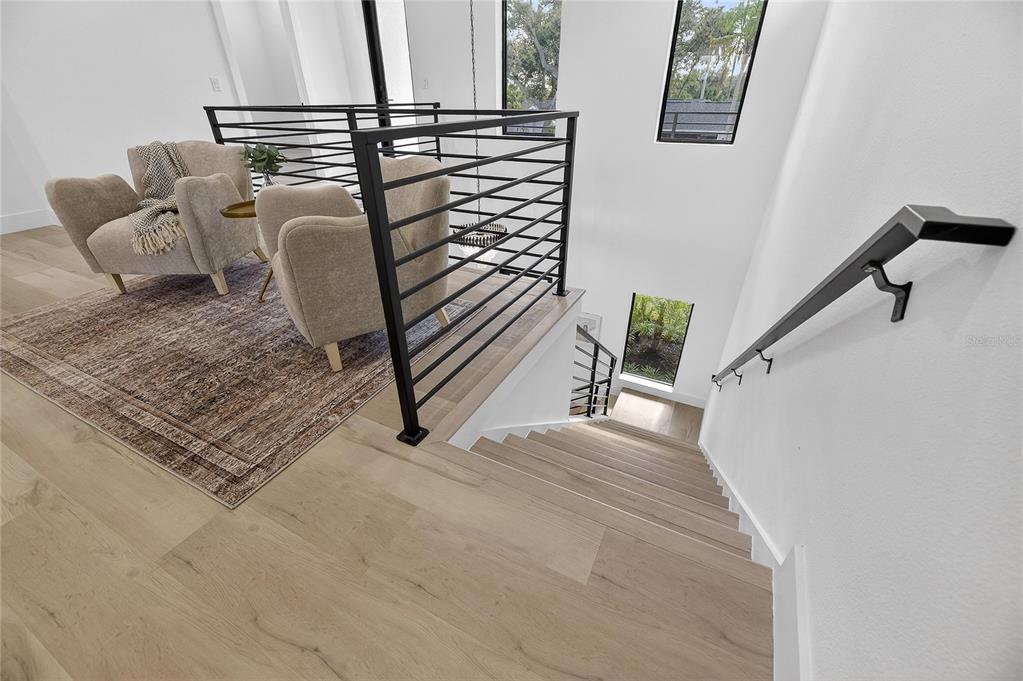 2335 Oak Terrace Sarasota, FL 34231 - Photo 38 of 82 a view of entryway and hall