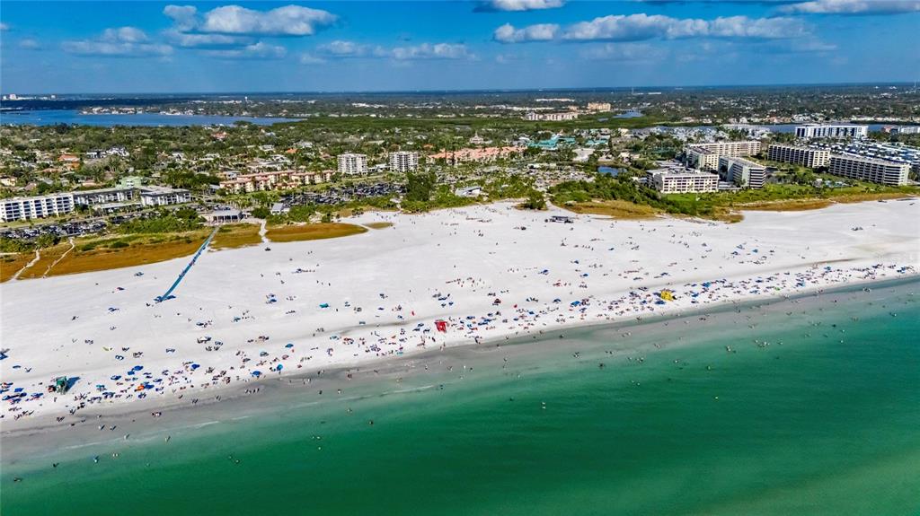 2335 Oak Terrace Sarasota, FL 34231 - Photo 82 of 82