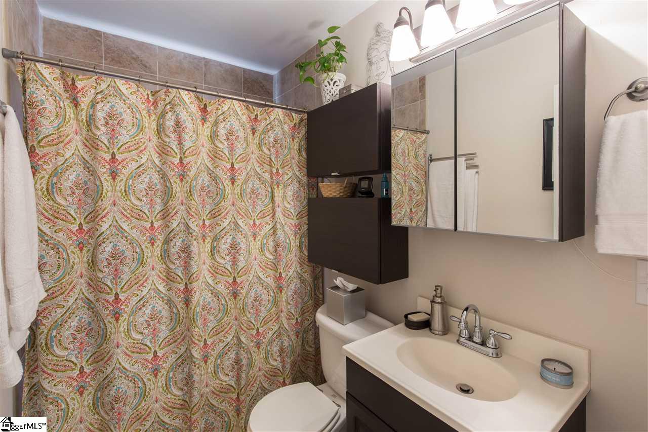 107 Rutledge Avenue Greenville, SC 29617 - Photo 15 of 18 Gallery Image 15