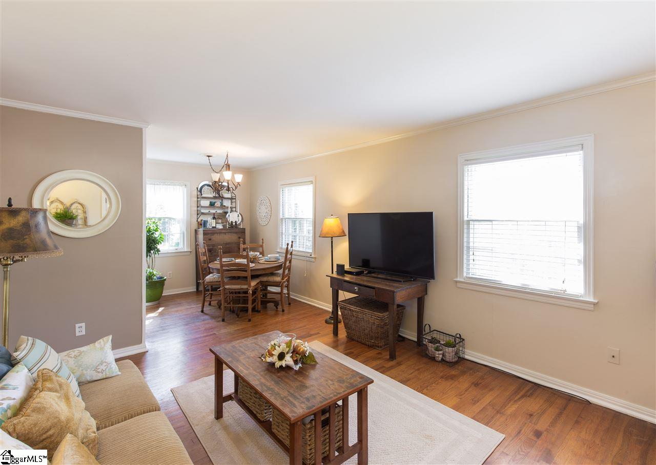 107 Rutledge Avenue Greenville, SC 29617 - Photo 9 of 18 Gallery Image 9