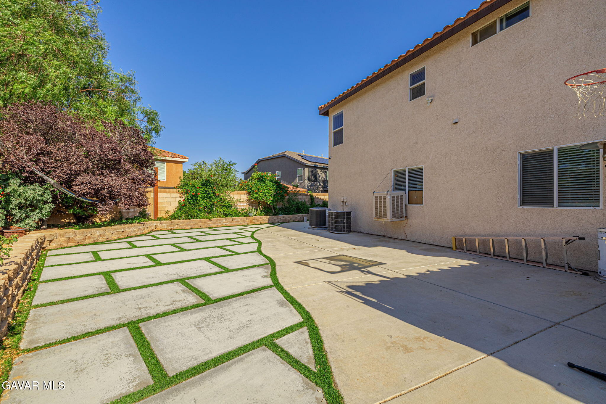 4302 Olivera Place Lancaster, CA 93536 - Photo 49 of 62 48-web-or-mls-AVOH--42