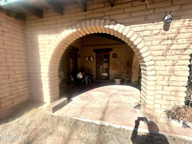 $550,000 | 12724 Alameda Avenue, Clint, TX 79836