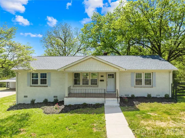 $444,900 | 226 Planetree Drive, Belmont, NC 28012