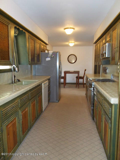 7 Sheffield Road Amarillo, TX 79124 - Photo 11 of 20 kitchen 1