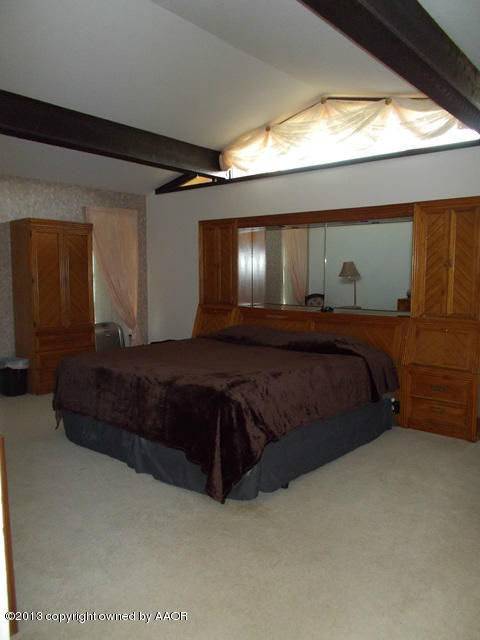 7 Sheffield Road Amarillo, TX 79124 - Photo 13 of 20 master bedroom