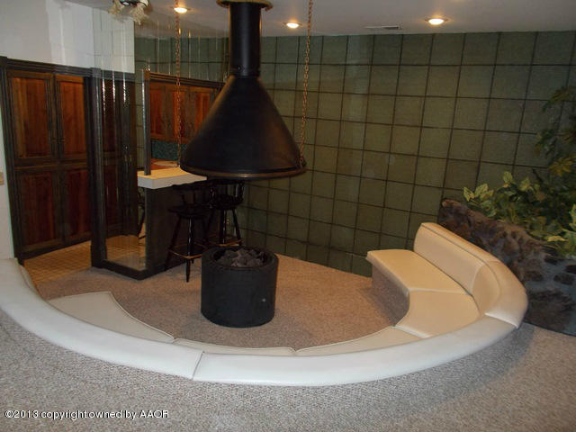 7 Sheffield Road Amarillo, TX 79124 - Photo 18 of 20 firepit with surround seating in basemen