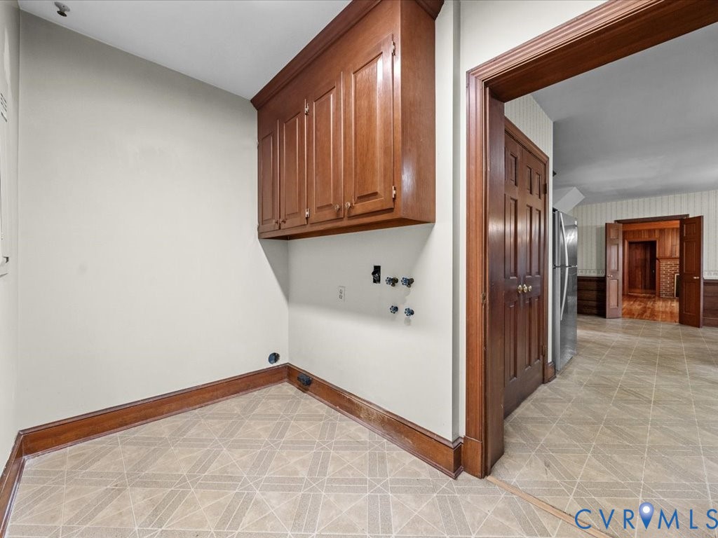 7350 State Rte 1196 Mechanicsville, VA 23111 - Photo 35 of 50 Laundry area featuring light flooring, washer hook