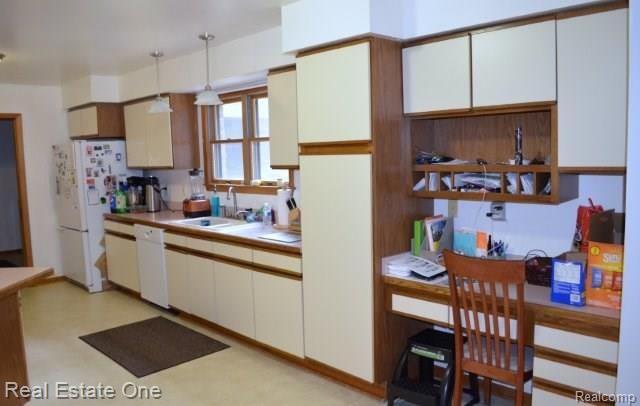 3405 Swarthout Road Pinckney, MI 48169 - Photo 8 of 34 misc 5-23-17 041.jpg
